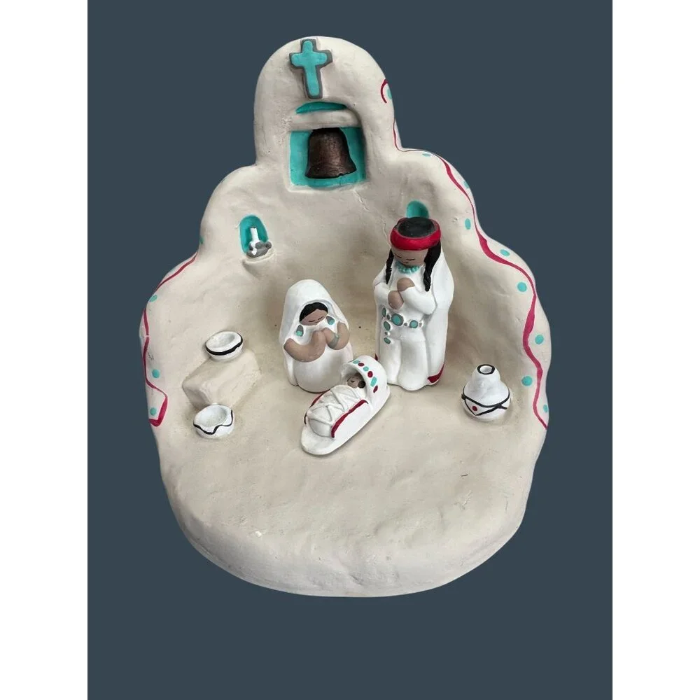 Cleo Teissedre Southwestern Pueblo Nativity Set Adobe Church 1990 Signed 5" - Picture 3 of 10